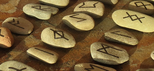 Le rune: l’antico alfabeto degli dei Rune