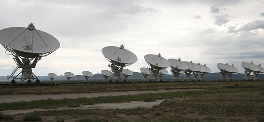 Onde radio e ricerca di vita extraterrestre Radiotelescopi per la Ricerca di Vita Extraterrestre
